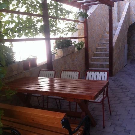 Apartments Nedo Dalmatia Omis Exterior photo